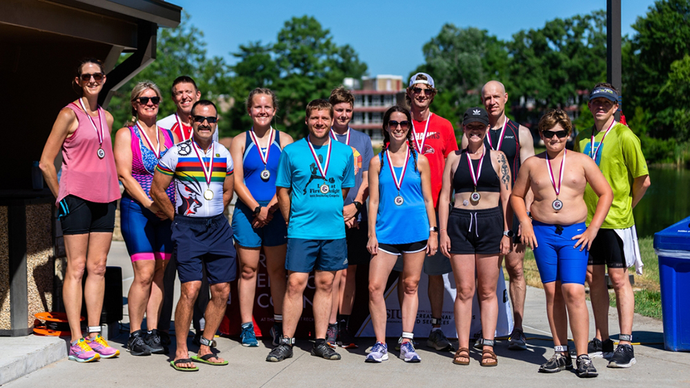 SIU triathlon participants